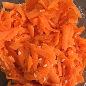 Sesame carrots